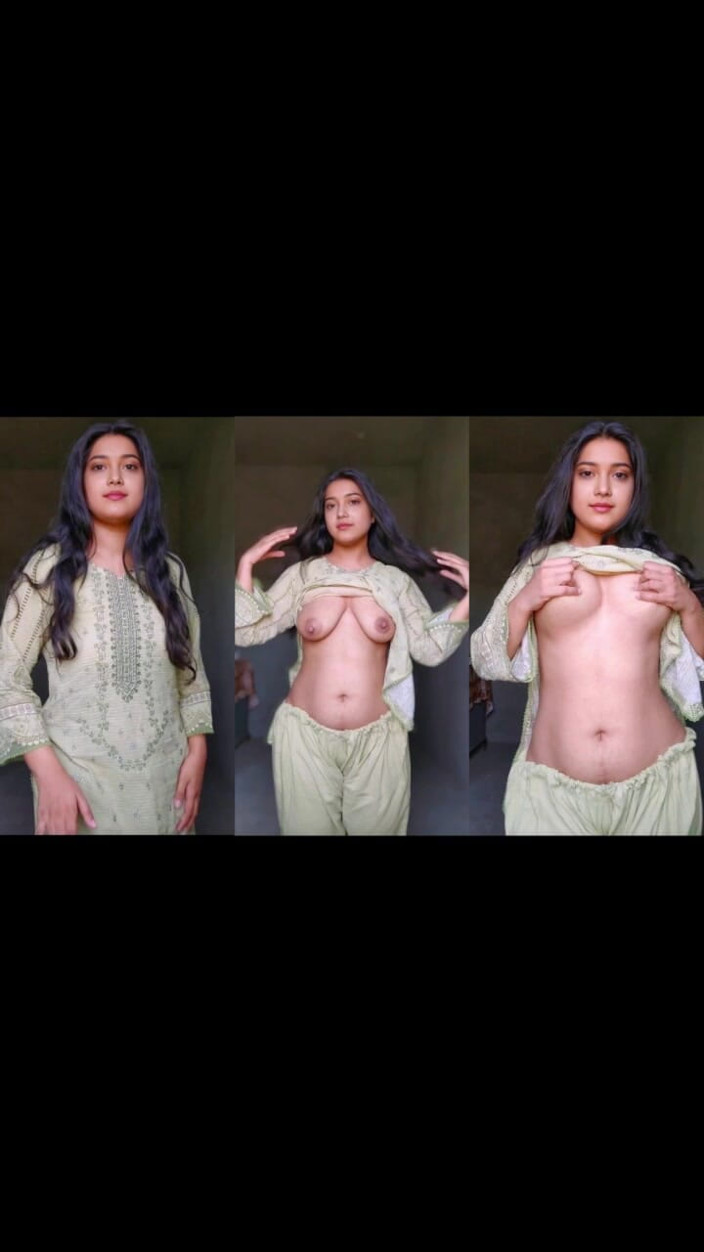 Lust Suman: Awek desi panas mengongkek pepeknya dan menjolok awek yang sangat...