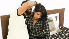 Un beau-père baise sa demi-sœur et se fait baiser à peine