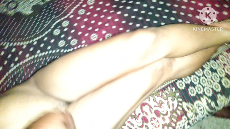 Ankurpriya000: Part -1 Dost Ke Samne Wife Ko Choda Threesome with Husband...