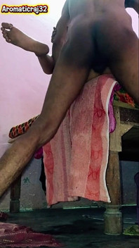 Stiefschwester hat das Wasser durch den bad Chod erstickt
