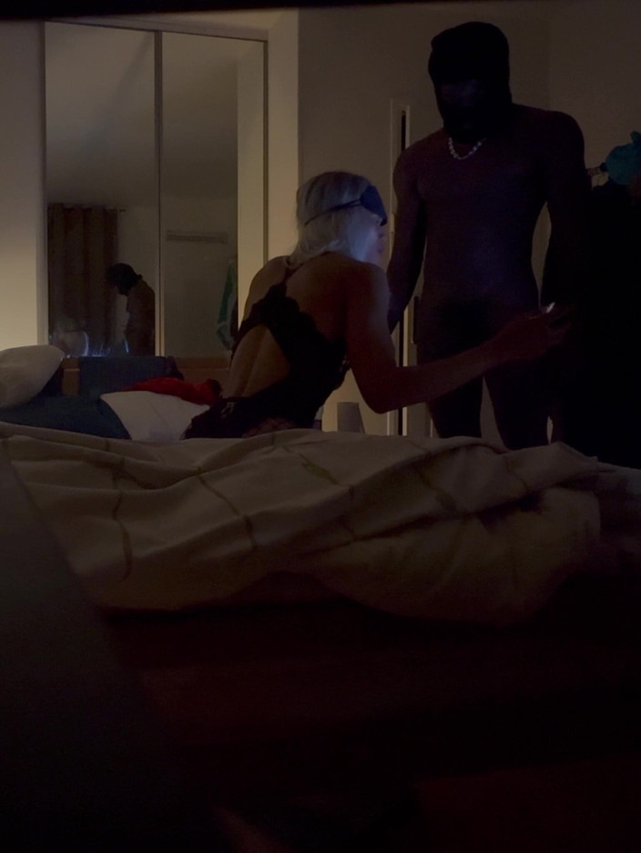 Asiat_94: Mladá Francouzská heterosexuální BBC