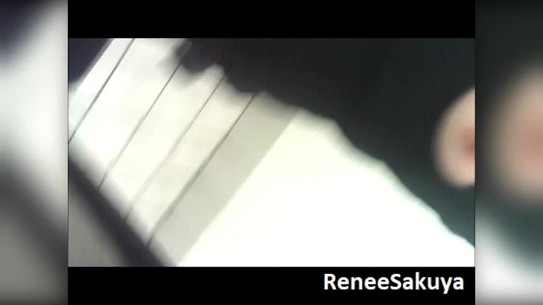 Renee Sakuya: Раскрашивание сисек киской краской