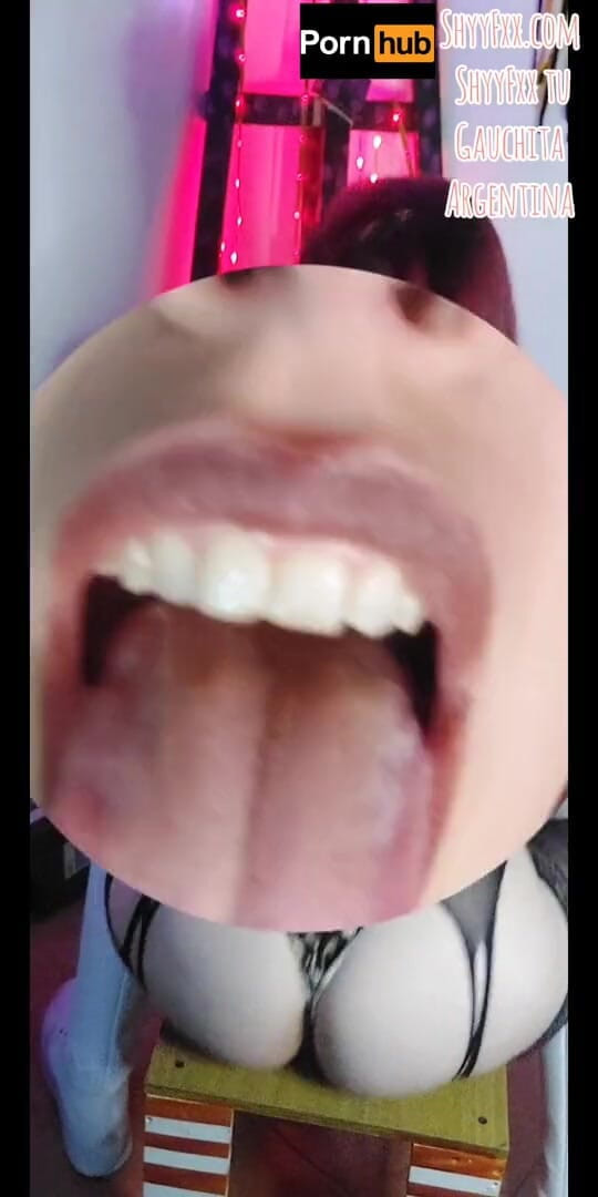 Tu Gauchita Argentina: Shyyfxx roșcată cu un cur perfect dansează și vorbește protejat pentru...