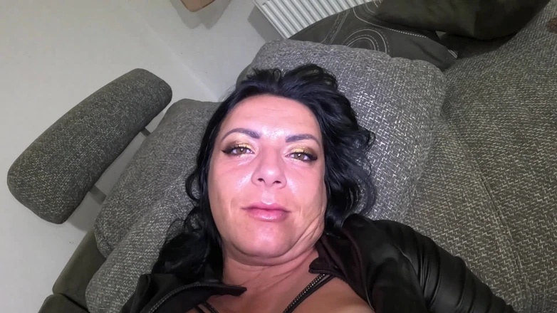 MilfyCalla: Smoking Submissive MILF - Masturbation, Dirty Talk &amp; Leather Fetish 304