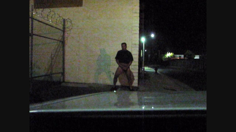 The porky pervert: Noční mrdka na chodníku