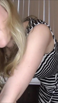 Babysitter verleidt je tot vreemdgaan - Marissa Sweet