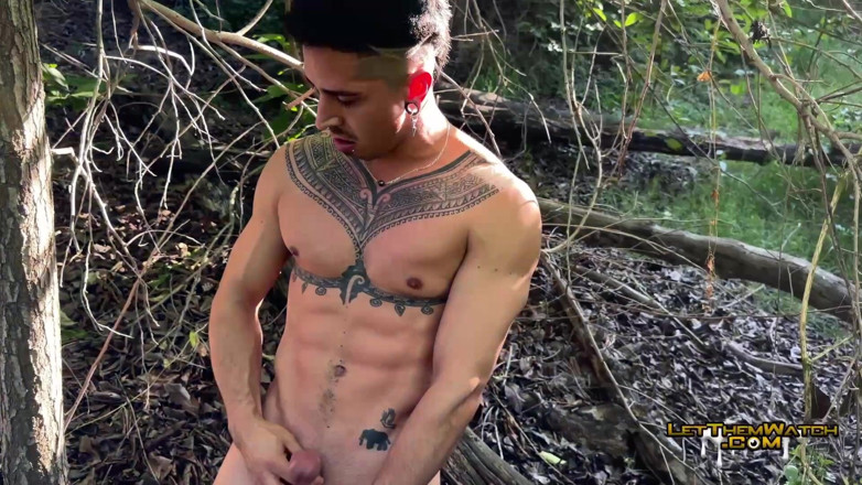 Let them watch: Muscle Papi Latino Sexy Str8 Guy Blows Huge Load! Solo...