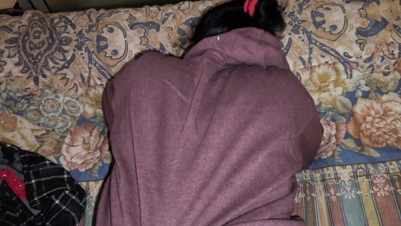 Moo DBOXXX: Eu faço sexo com minha madrasta