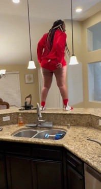Big Booty Ebony Kitchen Top Ass Clapping