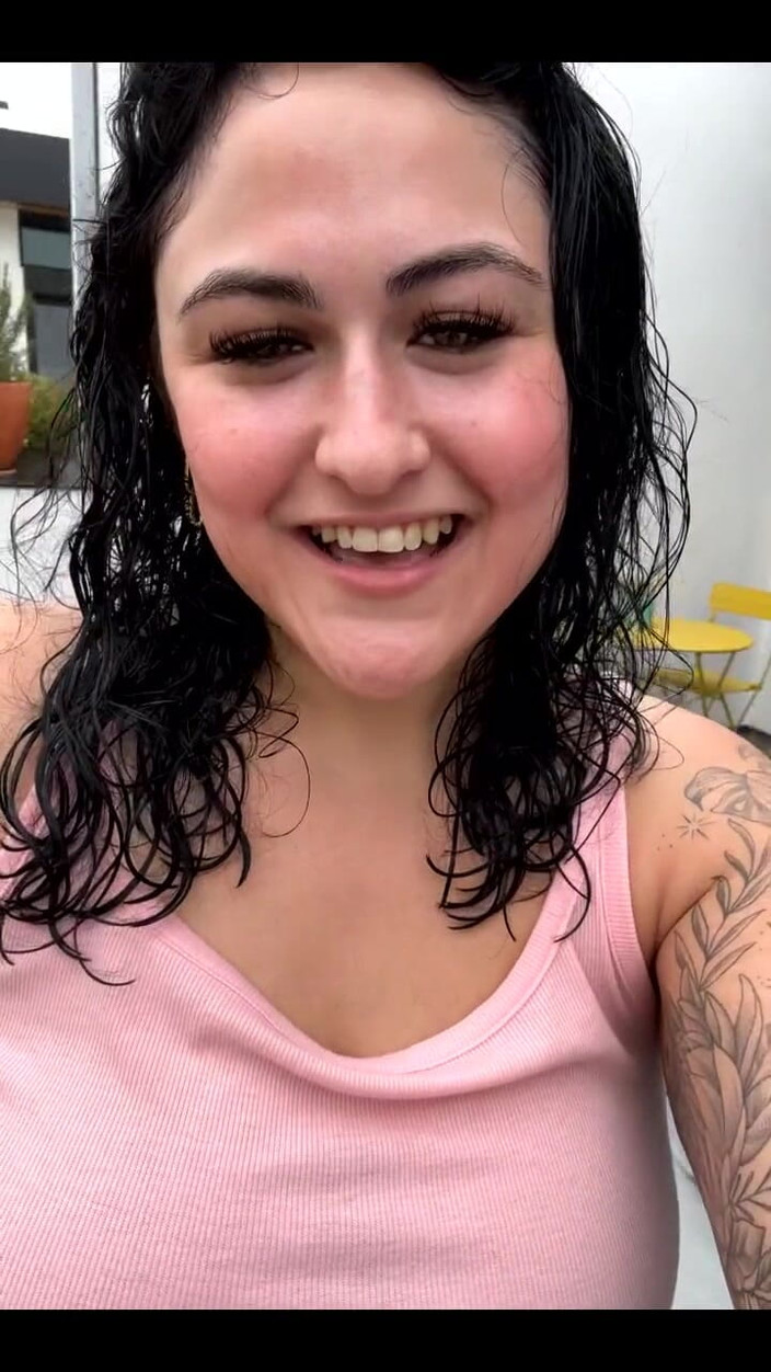 Josie Jaxxon: Доброго ранку, цицьки з Ла!