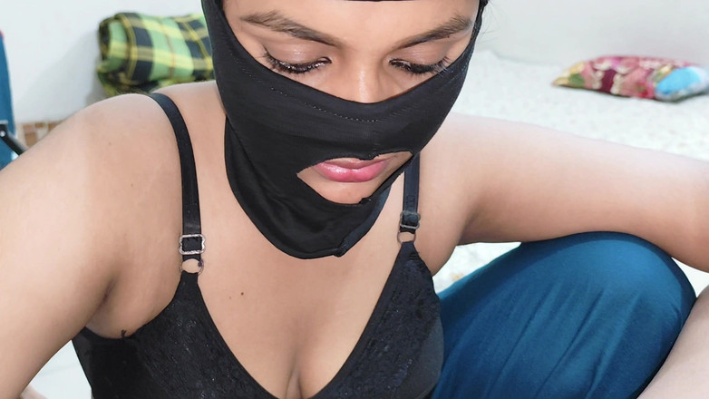 Your-Eshita: पसंदीदा सौतेली बहन