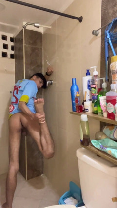 Andres ZP: Andreszp Solo with Oil After a Shower