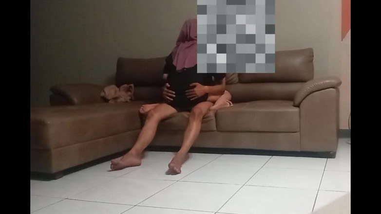 Famly sex: Stiefbruer spielt wieder zu hause