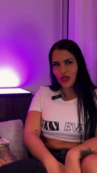 Heißes Interview Mit Der Kolumbianischen MILF La Rola Endet in Staub Mit Brian Evansx - Großer Hintern