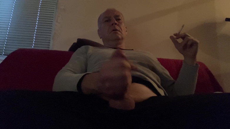 Alex Igogo: Roken en masturberen