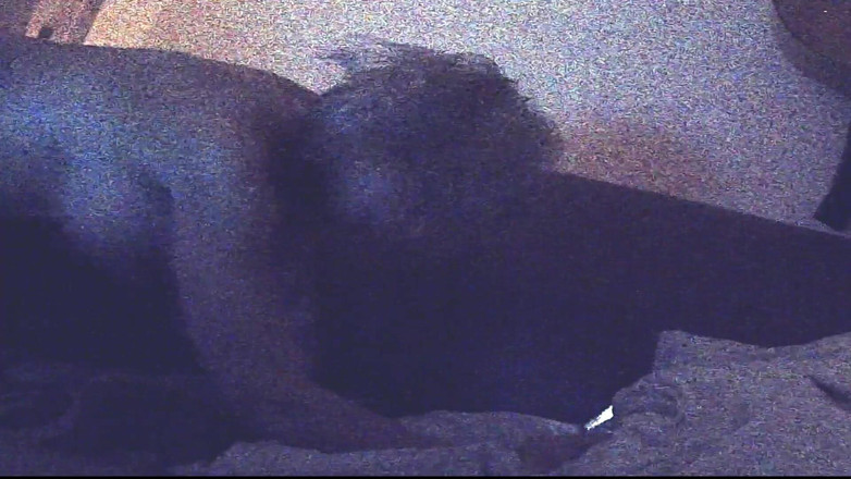 SilverFux: Ama De Casa Infiel Se Venga, Filmando a Sí Misma...