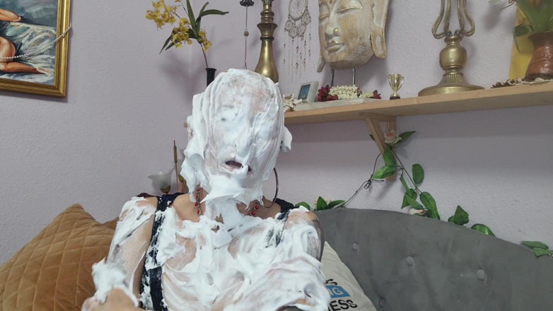 Melissa Johnson: I Am Your Pie Slut!