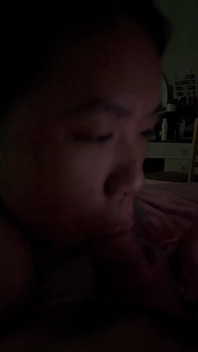 I'm Using My Phone and Taking Care of My Boyfriend's Big Dick