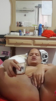 Paty Zadek Masturbuje A Cumming Na Video Hovoru