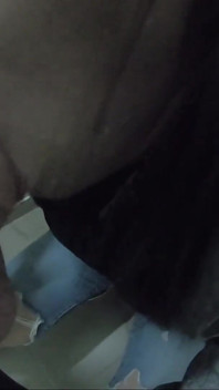 Nicky mist 4k nyepong kontol tetanggaku di depan pintu masuk - nicky mist 4k