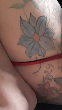 Curvă anală homosexuală lărgește pula