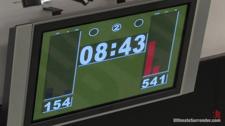 Ultimate surrender by Kink: แท็กทีมสด League the Ninja's(1-0) ปะติดเทพธิดา (0-0)