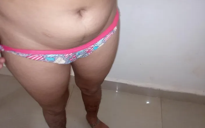 Your priya2: Bhabhi plný sex v mém domě