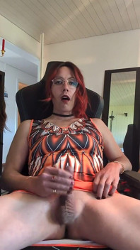 Sissy Jerking off and Eating Her Cum