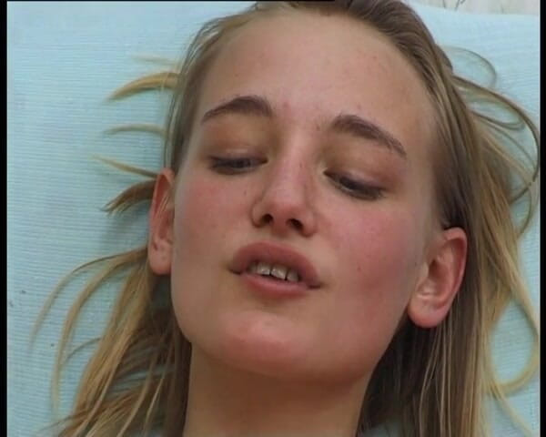 YOUR FIRST PORN: Luna Real Teen Orgasm with Luna