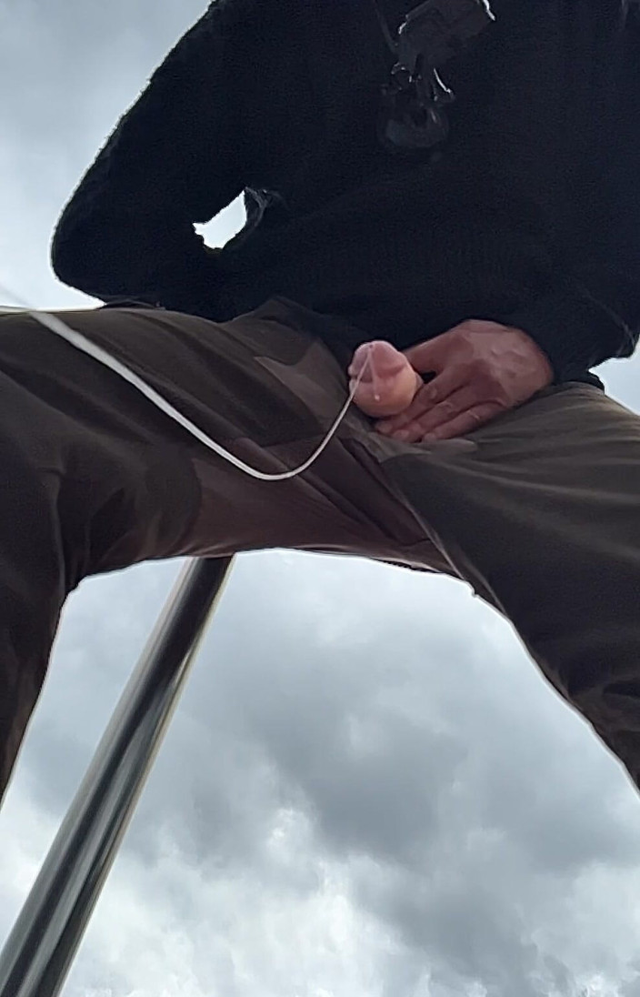 Hyperspermia: Pompat în piscină