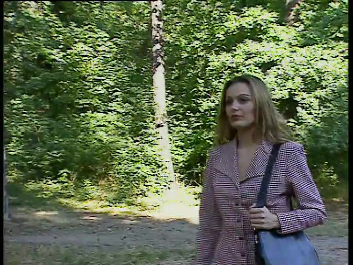 All you need to fuck: Rubia MILF En Bosque Seduce Empresario Fóllame Duro!