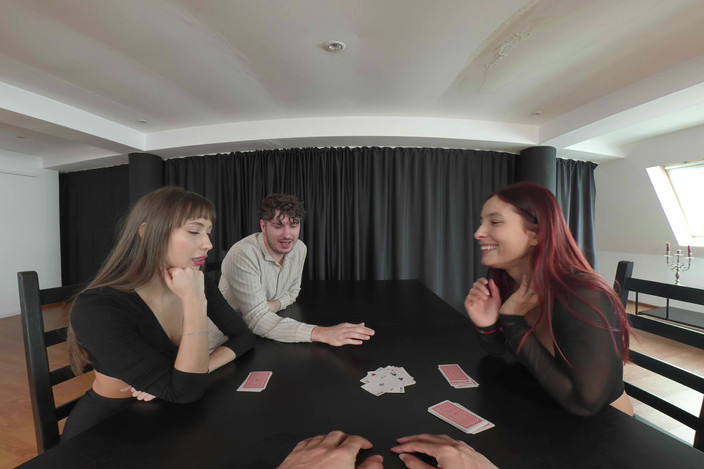 NO2StudioVR: Rosse &amp; Laura Erotic - Twice Upon a Time