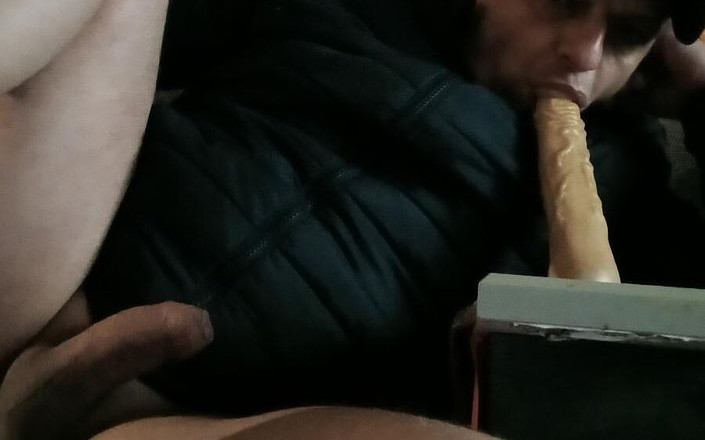 Give me hard: Malá submisivní děvka