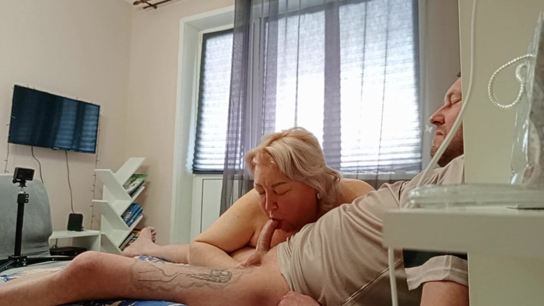 Zona901: I Fill My Stepmother's Mouth with Hot, Thick Cum