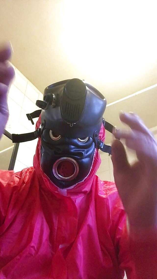2 Hoods and Gasmask (James Chris)