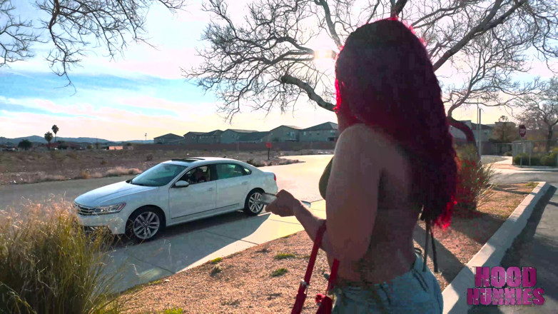 Hood Hunnies: Sexy Redbone Finds Her Some Big Hood BBC
