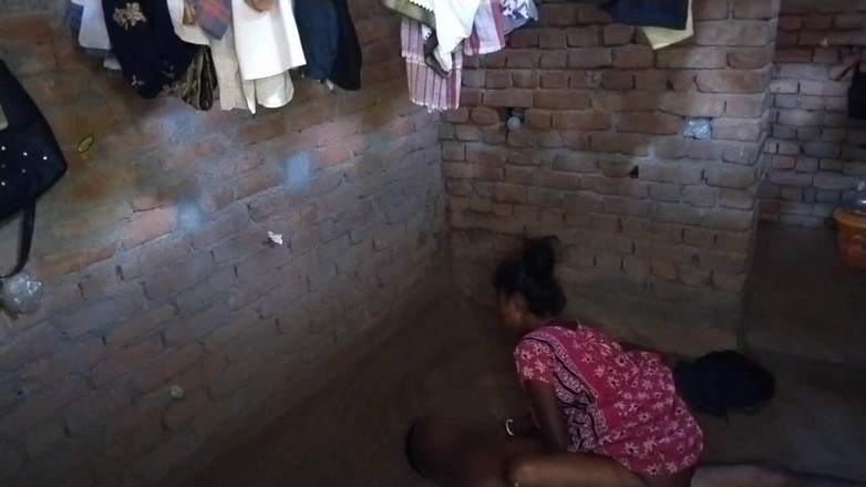 Pumi: デシの妻と夫