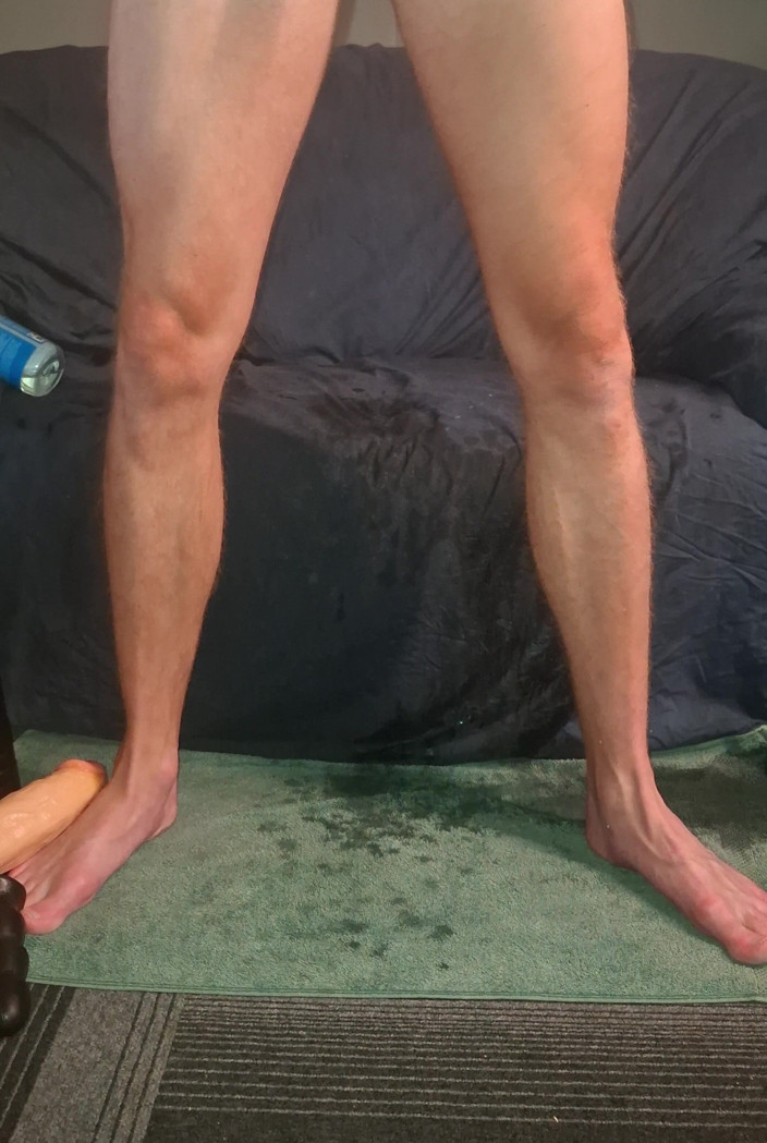 NoFace Twink X: Solo Male Extreme Anal Dildo - Huge Toys