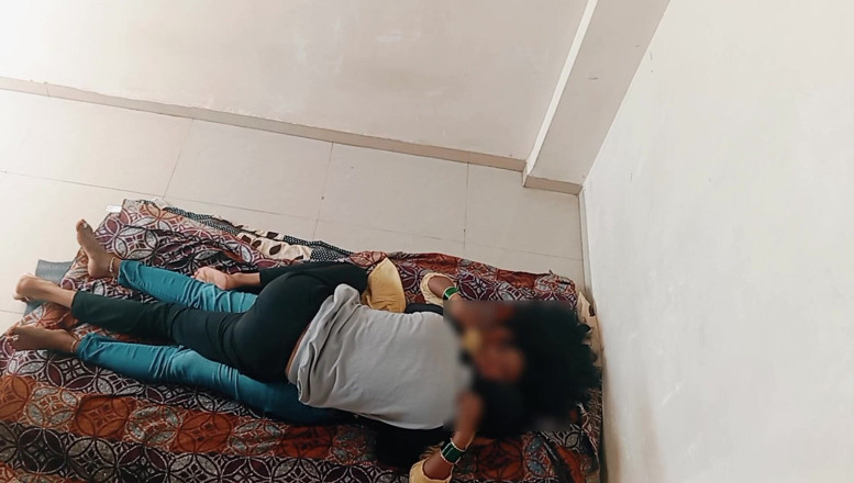 Harder299: Cuplu romantic erotic desi cu futai dur. Soția vecinilor desi...
