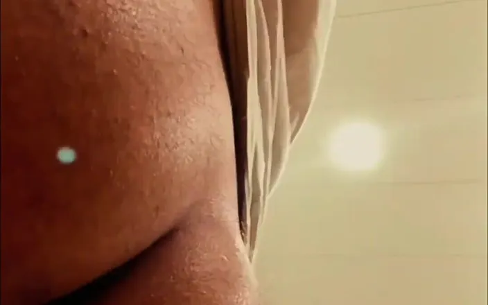 Dave BiTowny: Ass Show Cam Sexy Boy