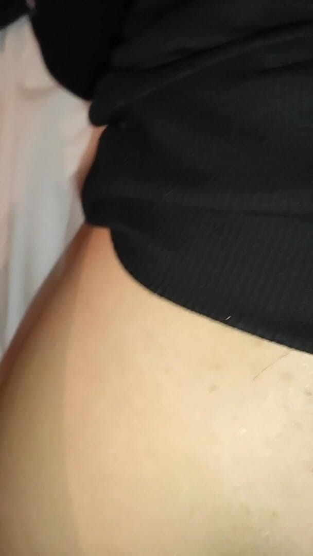 Endemoniados: Bolavé anální šukání s creampie pro krásnou teenagerku