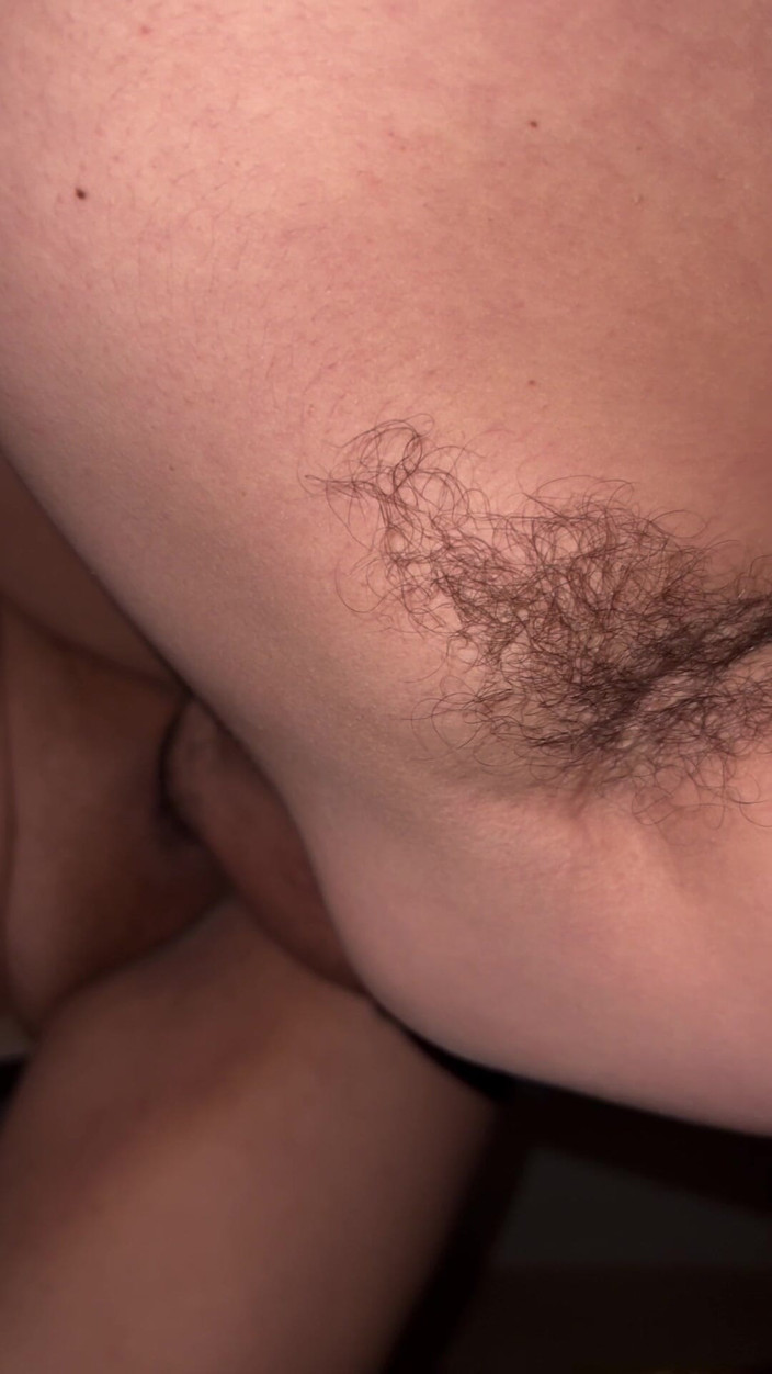 Stepmom_with_big_tits: Saya sedap menghisap pantat dan pepek ibu tiri Brazil saya...