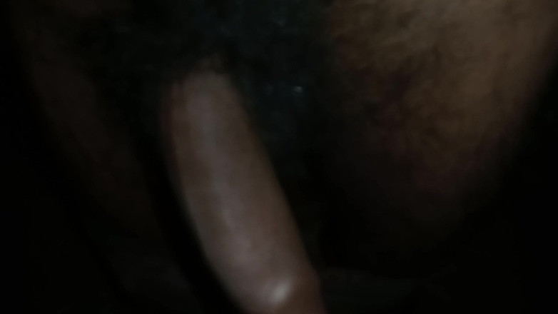 vijay Yadav: 9인치 길이의 두꺼운 인도 땅 자위