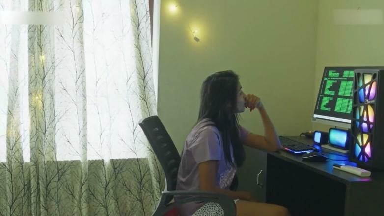 HotMaal69: Mencampakkan pacar, meretas komputernya, dan audio hindi yang lucu viral