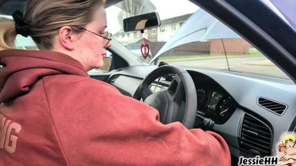 JessieHH: Tolong, Mobilku Nggak Mau Nyala!