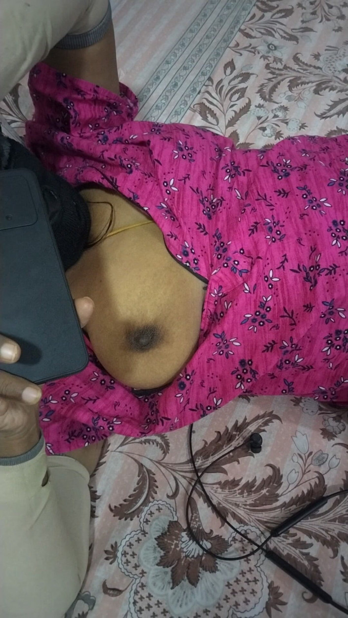Benita sweety: Whatsapp直播视频通话服务