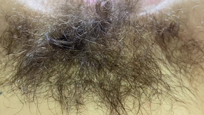 Cuteblonde666: Hairy pussy big clit closeup