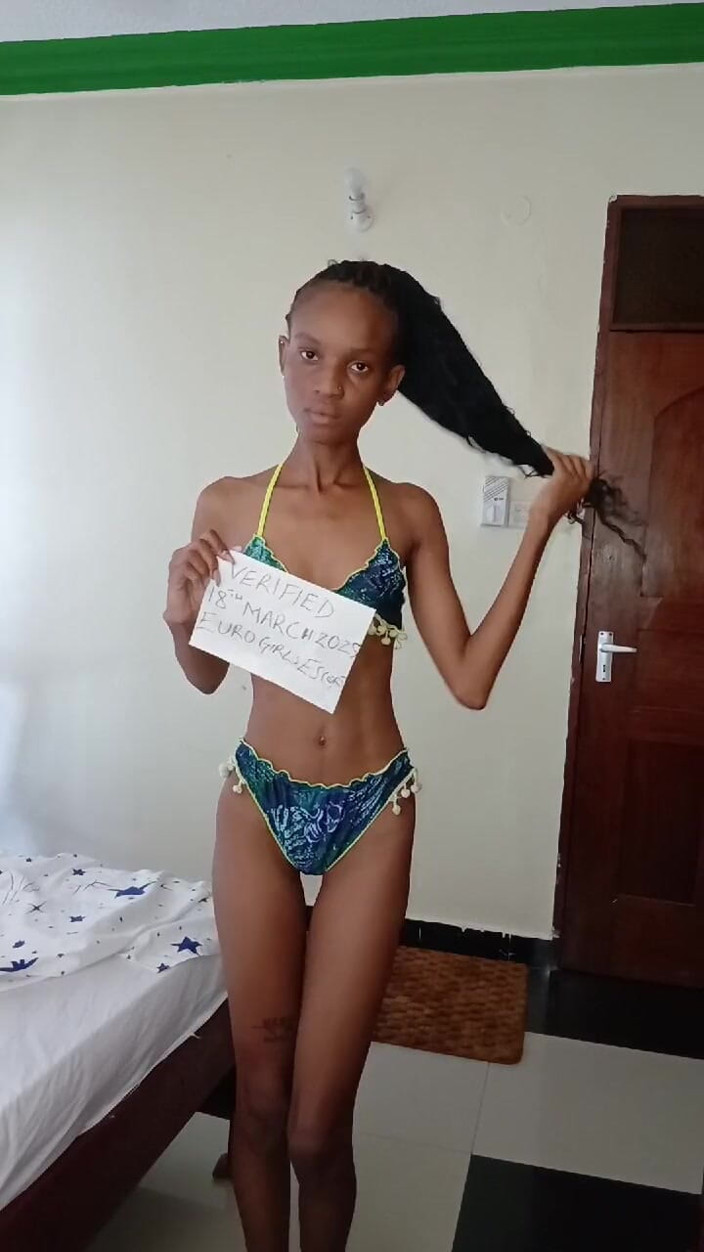 sunnyslimx: Hubená dívka z Mombasy