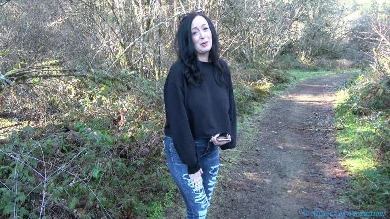 MrxMrsCox: Na zewnątrz nieznajomy pickup sex oralny i jebanie POV