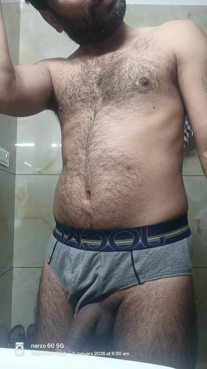 Rajasthani-old-lover: Người đàn ông Ấn Độ Rajasthani thích tắm và làm chủ buổi biểu diễn...